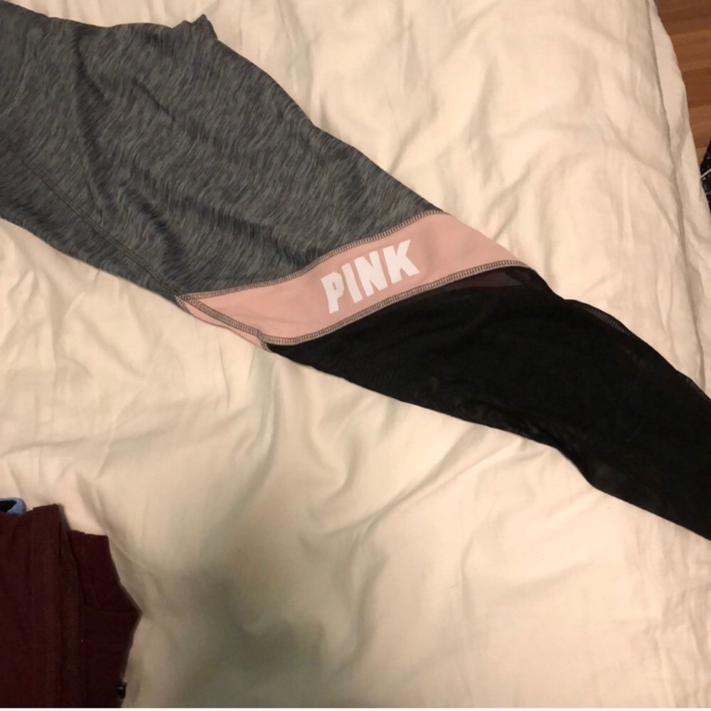 PINK Ultimate Leggings